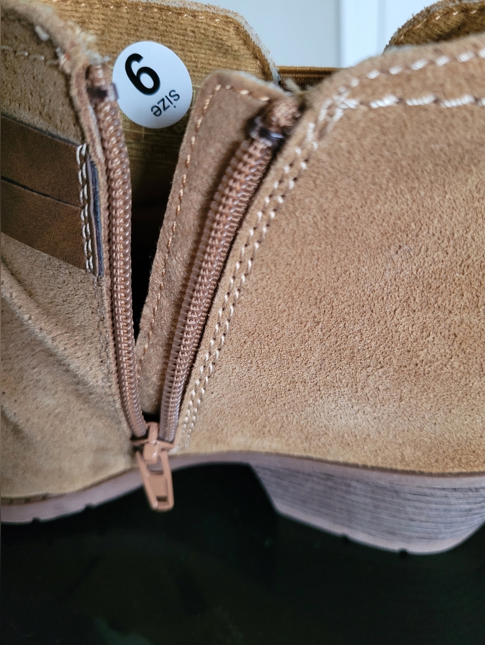 Earth Origins Odel Bone Brown Suede Ankle Booties with Strap Detail US 9 NEW - Picture 10 of 16